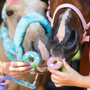 Rainbow World – Iced Donuts Limitált kiadású lócsemege fánkok, 2 db-os szett