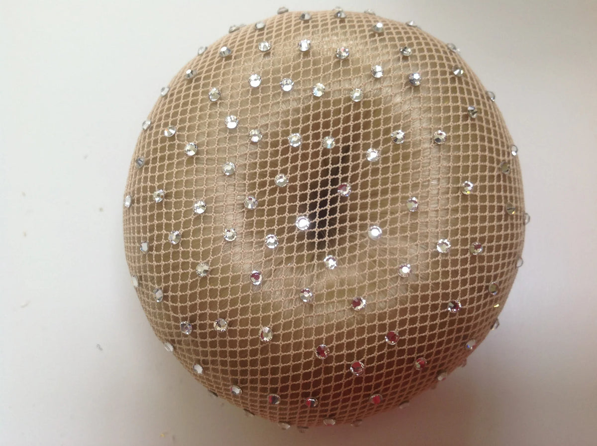 Zafina finom szövésű szőke kontyháló – Swarovski kristállyal és gyönggyel, áttetsző