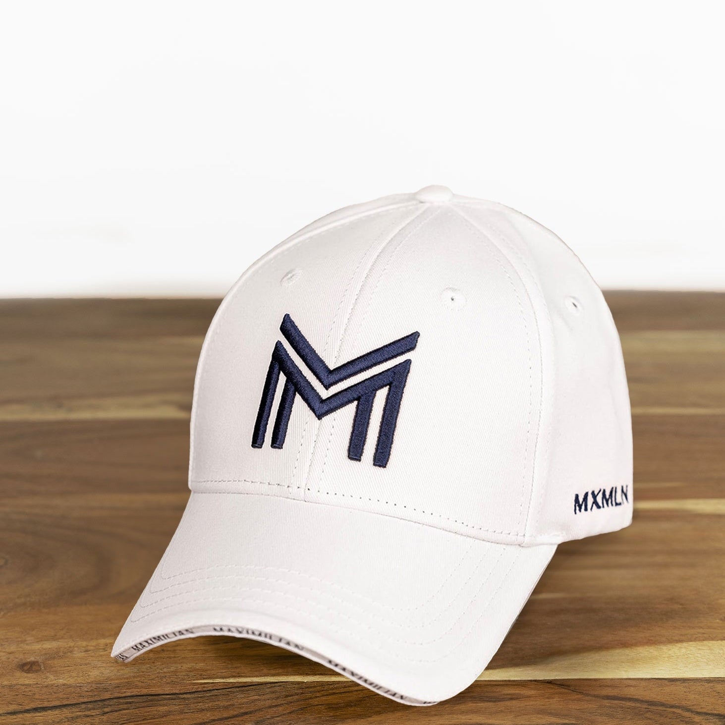 Maximilian Equestrian White-Navy Cap